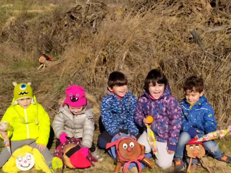Un centenar d’infants troben el seu el tió a Benavent de Segrià