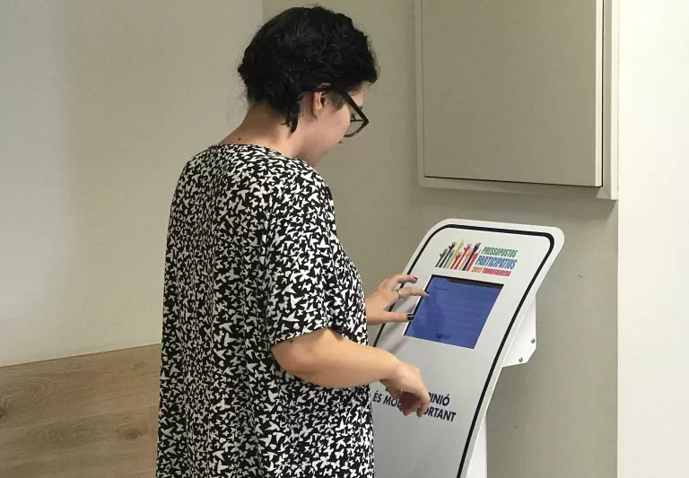 Els veïns de Torrefarrera comencen a votar entre 46 propostes dels pressupostos participatius