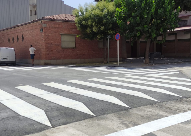 Tàrrega eleva tres cruïlles per millorar l’accessibilitat i reduir la velocitat dels vehicles