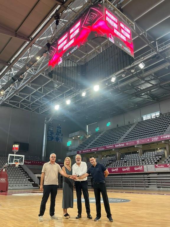 El Barris Nord estrena un videomarcador 360º per modernitzar l’equipament i millorar l’experiència del públic