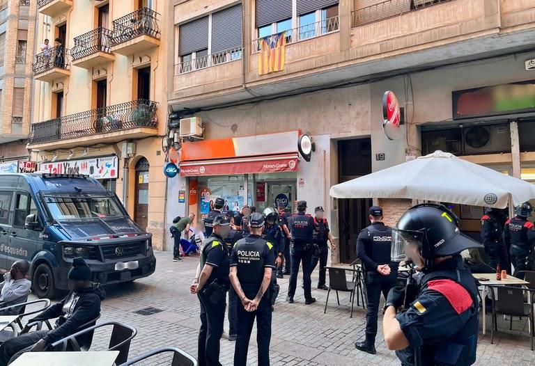 Tres detinguts i 281 identificats en un nou operatiu Kanpai contra la multireincidència a Lleida