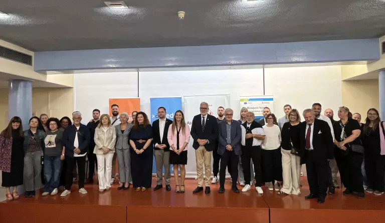Lleida impulsa un projecte pioner per millorar l’ocupació de la població gitana a la Mariola