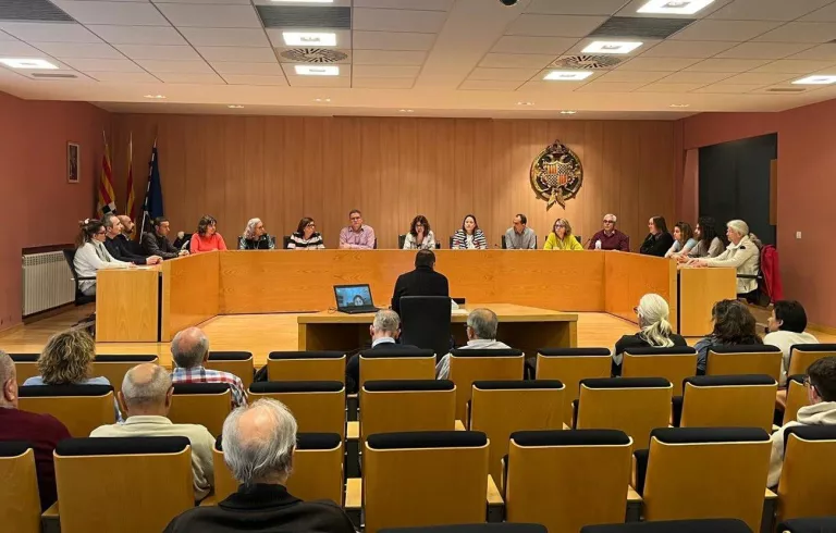 Pacte entre Junts i la CUP a Tàrrega: Rosa Maria Perelló serà la nova alcaldessa