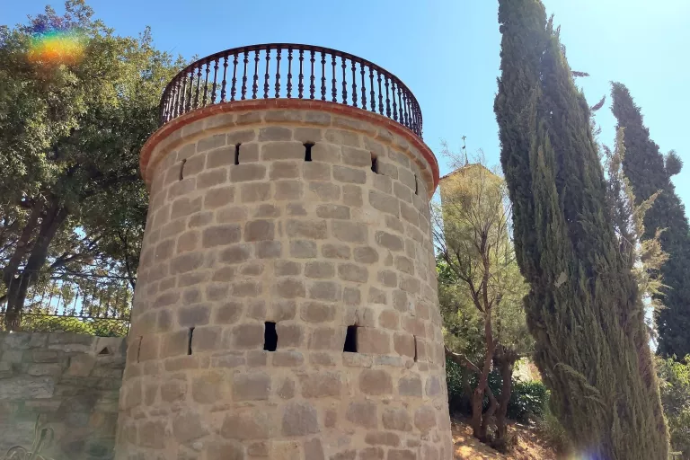 Tàrrega avança en la fase final de restauració de dos torricons del Parc de Sant Eloi