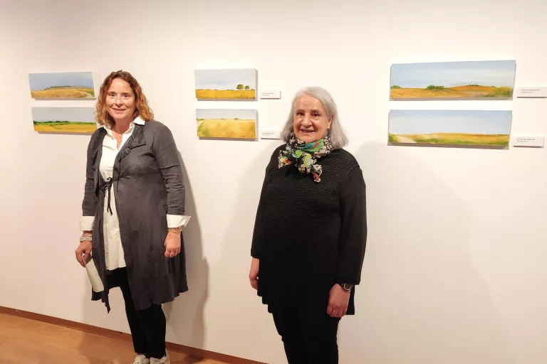 Paisatges locals i abstracció en la nova mostra de Glòria Coma a la Sala Marsà de Tàrrega