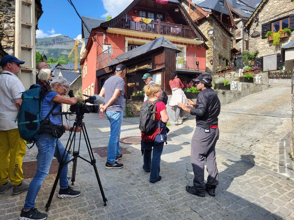 Vuit periodistes alemanys de viatge pel Pirineu de Lleida