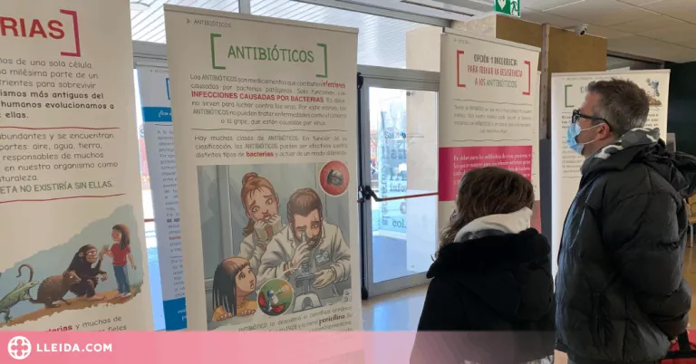 Una exposició al vestíbul de l’Arnau de Vilanova mostra els perills de la resistència antimicrobiana