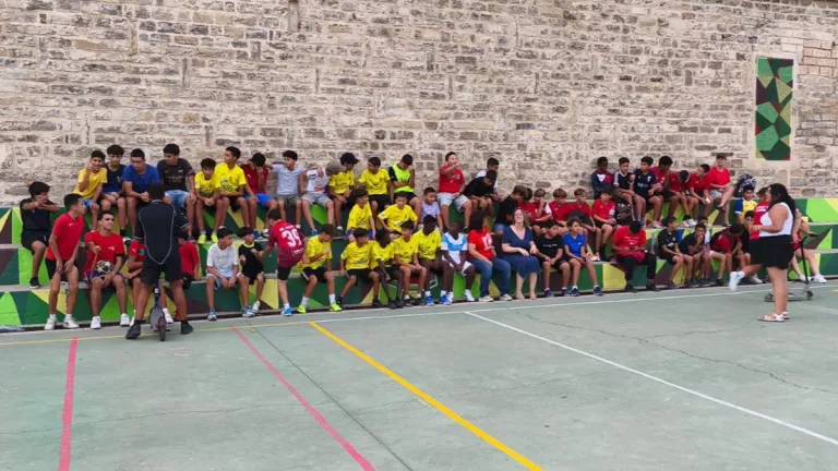 Quàlia i l’Ajuntament de Tàrrega promouen els patis oberts durant l'estiu