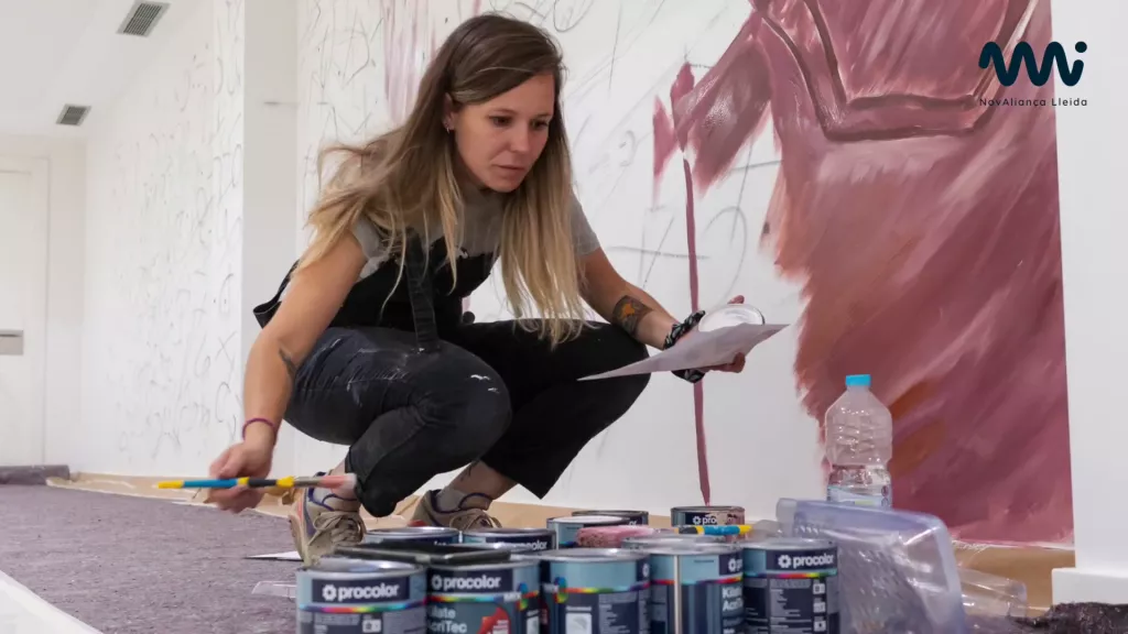 ⏯️ L'emotiu procés creatiu de l'homenatge a la bondat de Lily Brick a la Clínica NovAliança