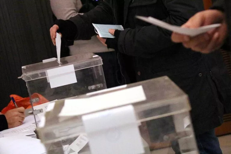 La Moncloa diu que l'estat d'alarma no alterarà el procés electoral a Catalunya