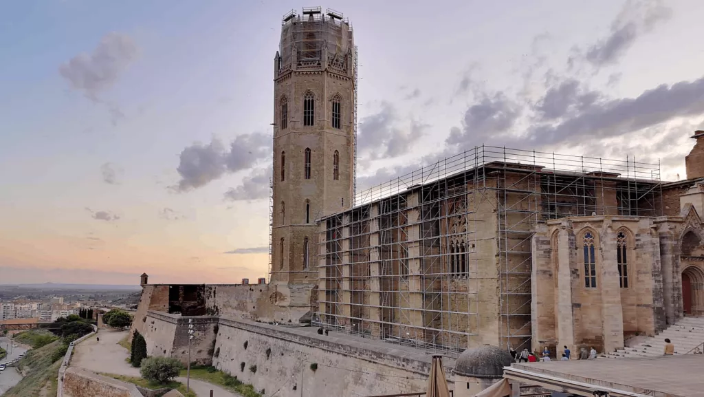 ⏯️ La Seu Vella reprèn les obres de restauració després de més de dos mesos aturades
