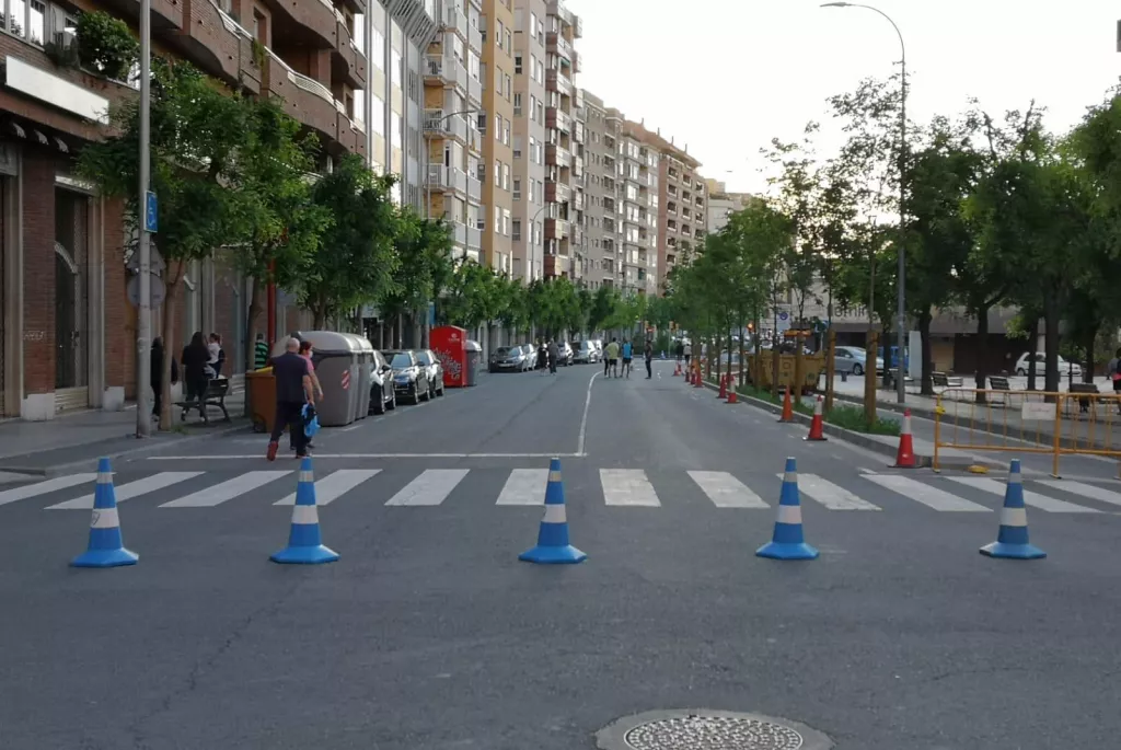 Trams de Rovira Roure, Sant Martí i Sant Pere, també per a vianants el cap de setmana