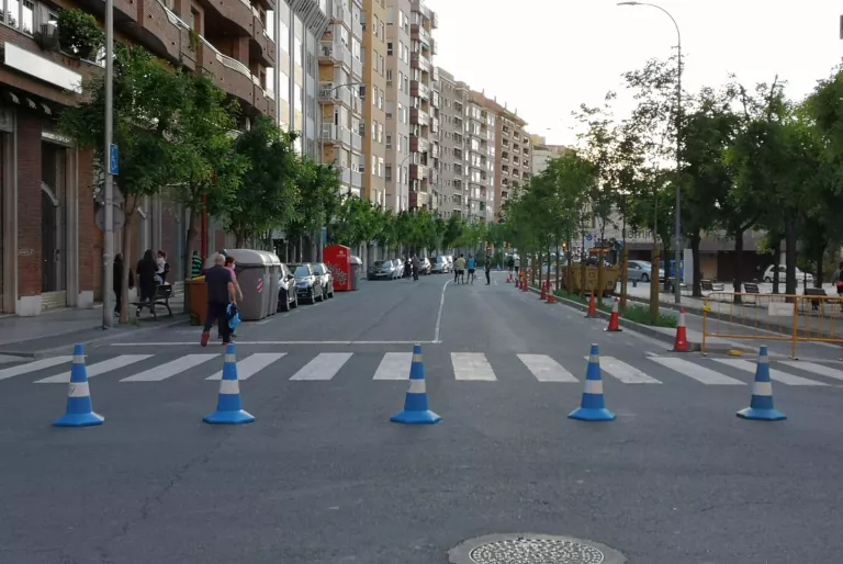 Trams de Rovira Roure, Sant Martí i Sant Pere, també per a vianants el cap de setmana
