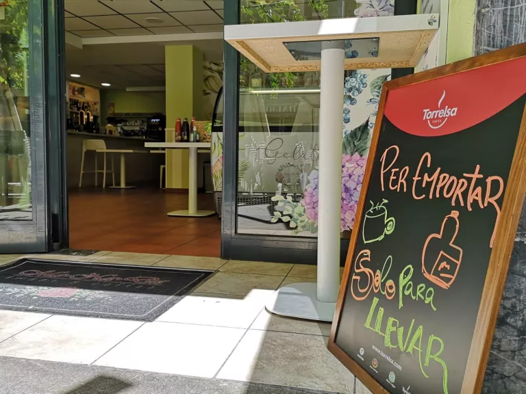 El Baix Segre celebra que bars i restaurants puguin reobrir l'interior però considera que la decisió arriba "tard"