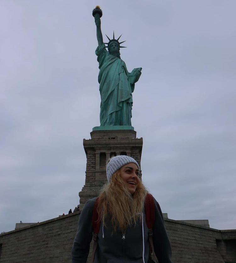 Olga, 23 anys: " Sant Valentí no l'he celebrat mai"