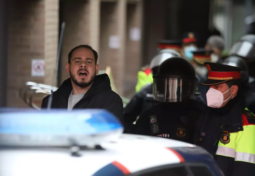 ⏯️ Detingut Pablo Hasél a la Universitat de Lleida