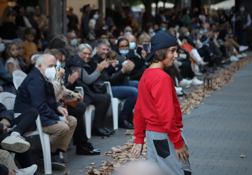 Moda contra el càncer de mama a la Zona Alta de Lleida