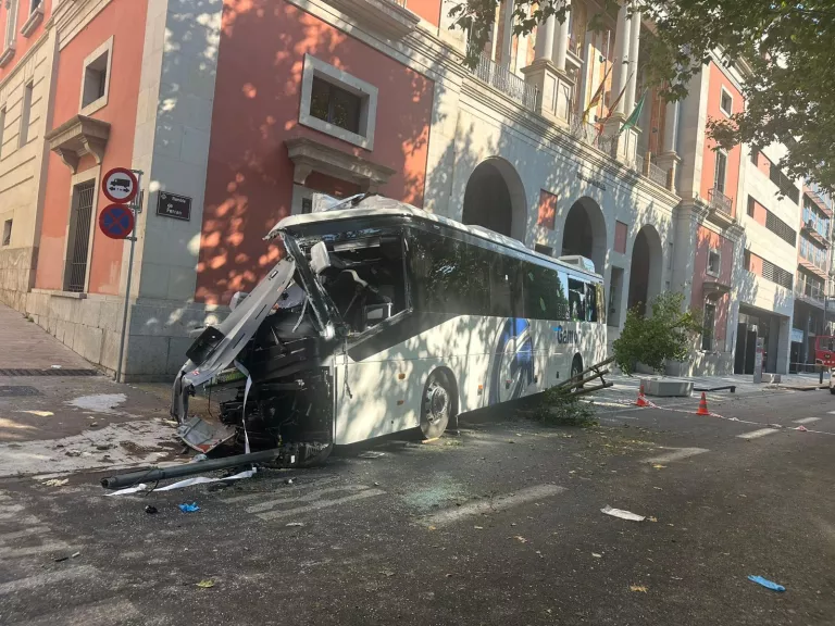 Nou persones continuen hospitalitzades per l’accident d’autobús a Lleida