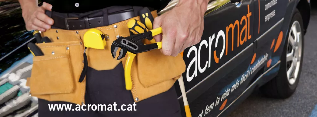 ACROMAT