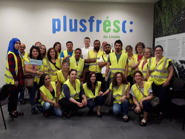 Plusfresc ensenya el seu sistema logístic a estudiants de l'IMO Salvador Seguí