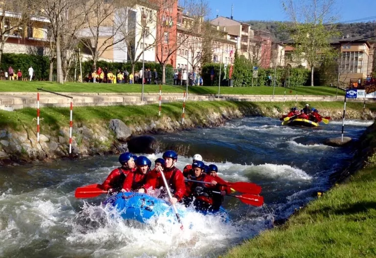 El Parc del Segre, primera infraestructura pública d’aigües braves que funciona amb plaques d’energia solar