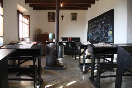 MUSEU DE L'ESCOLA RURAL