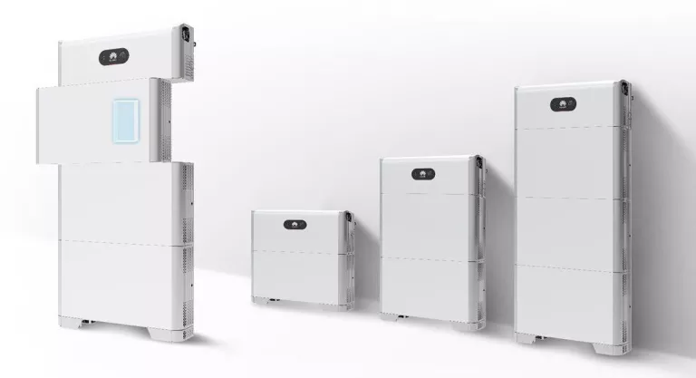 Bateries solars de Huawei disponibles a les oficines Becquel