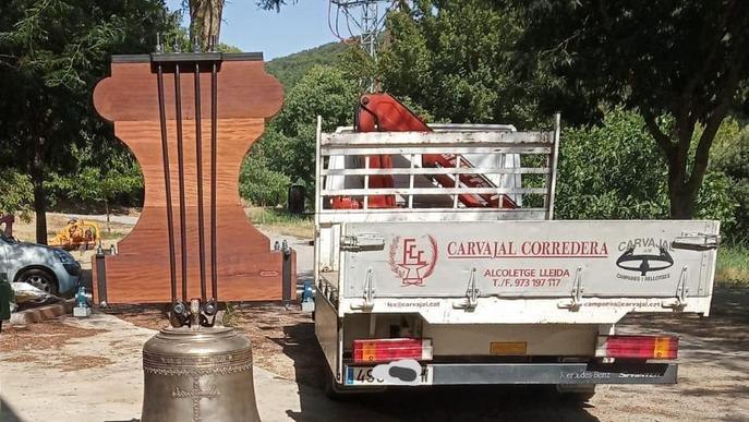 El convent de les Avellanes rep la nova campana