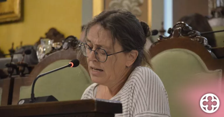 Laura Bergés durant el Ple de Política Municipal sobre l'estat de la ciutat ©Comú de Lleida