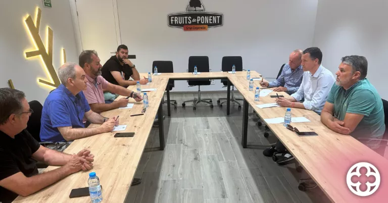 Reunió amb Fruits de Ponent ©PSC a les Comarques de Lleida, Pirineu i Aran