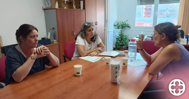 Reunió amb la Fundació Arrels Sant Ignasi ©Comúdelleida