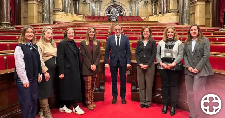 La Junta d'Ap!Lleida en la seva visita al Parlament de Catalunya ©Ap!Lleida