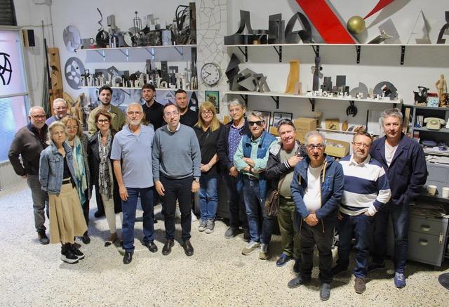 Sectorial de cultura al magatzem de l’artista lleidatà Ramon Ruiz ©PP Lleida