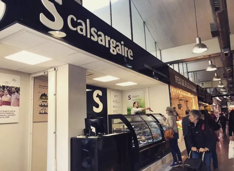 Cal Sargaire amplia mercat i obre el primer punt de venda a Barcelona