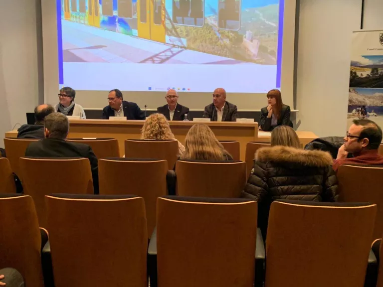 Presentació dels programes formatius d'Empresa i Treball a Tremp. / M.B.F.