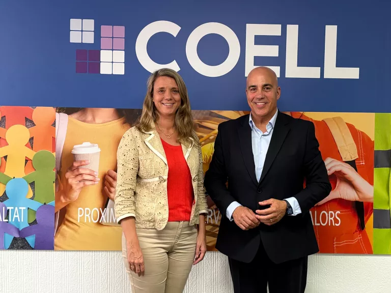 La presidenta de CEPYME, Ángela de Miguel, assisteix a l’assemblea de COELL