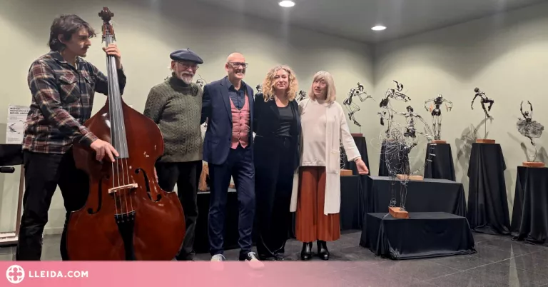 L’Auditori municipal Enric Granados exposa “una orquestra simfònica” amb escultures al voltant de la música