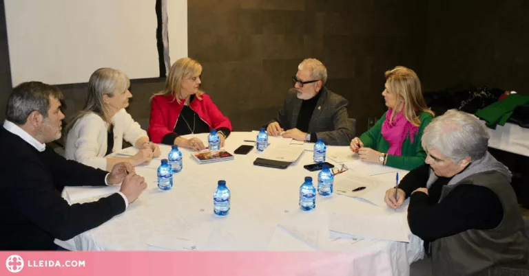 El govern municipal del PSC-Units i el grup de Junts a la Paeria
