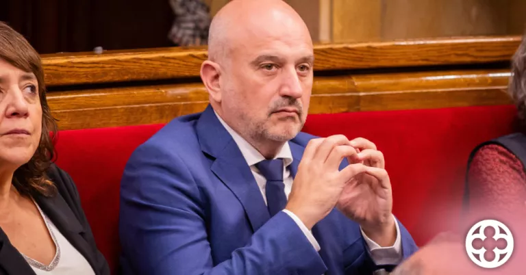Ignasi Prat en el Ple d’aquest dimecres al Parlament de Catalunya ©JuntsXCat Paeria