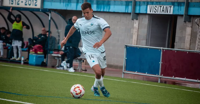 Jugada del partit ©Atlètic Lleida